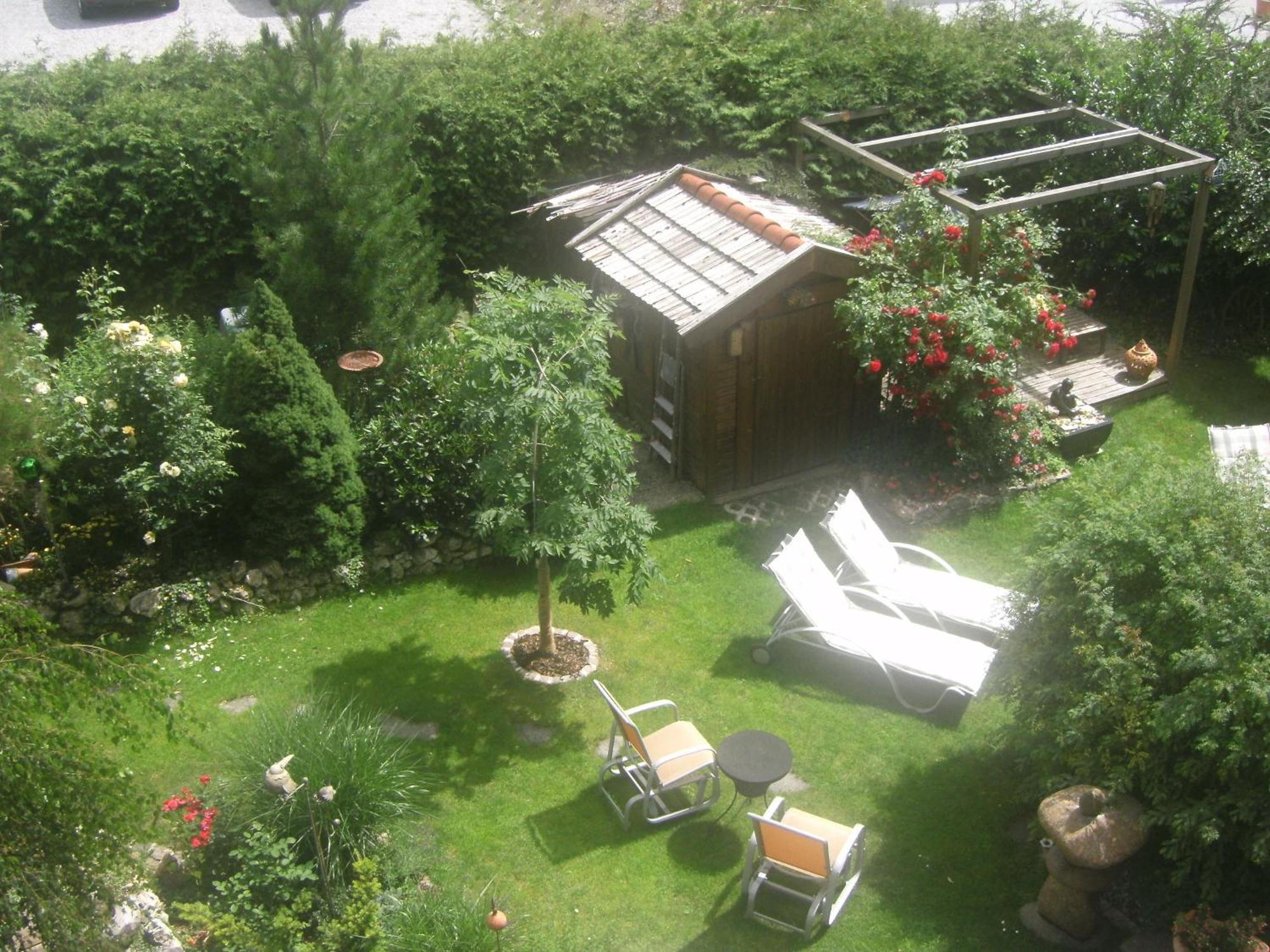 Pension Garni Gerhard Oetz Exterior foto
